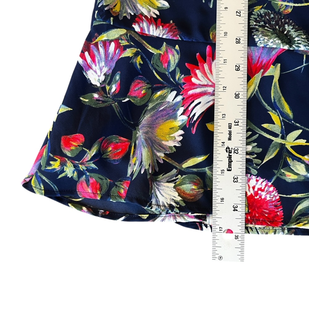 J.Crew Flouncy Hem Dress in Painted Floral - Size 2 - Picture 13 of 13